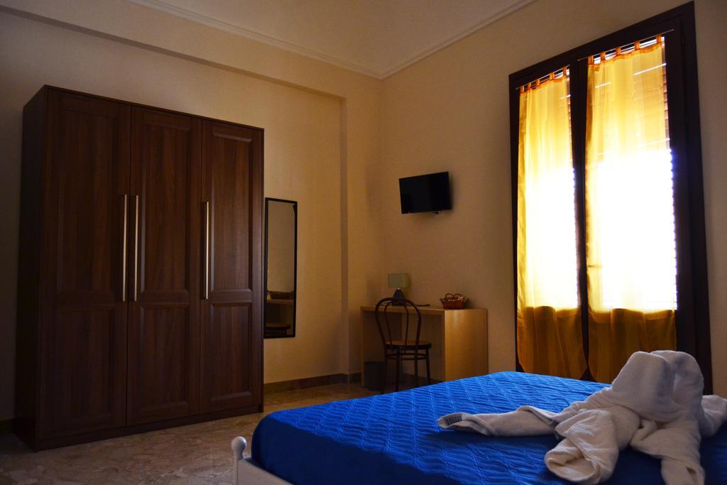Palazzo Graziano Otel Terrasini Dış mekan fotoğraf