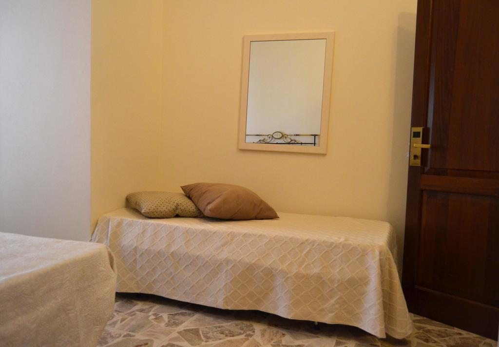 Palazzo Graziano Otel Terrasini Dış mekan fotoğraf